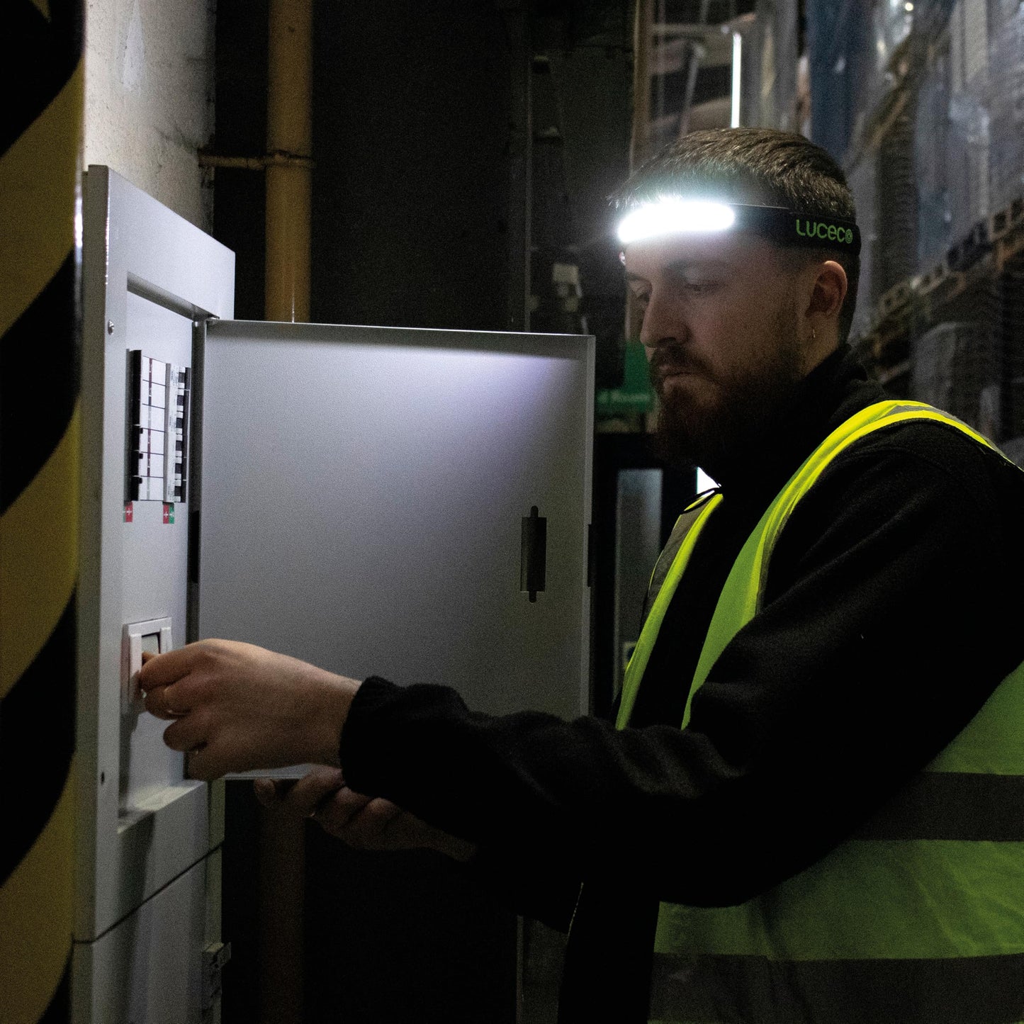 Luceco LED Flexible Head Torch with USB and PIR Motion Sensor, 4 Light Modes, Adjustable, Rechargeable, Suitable for Hard Hats, Inspection Lights, 5W, 350lm, 6500K, LILHF35P65