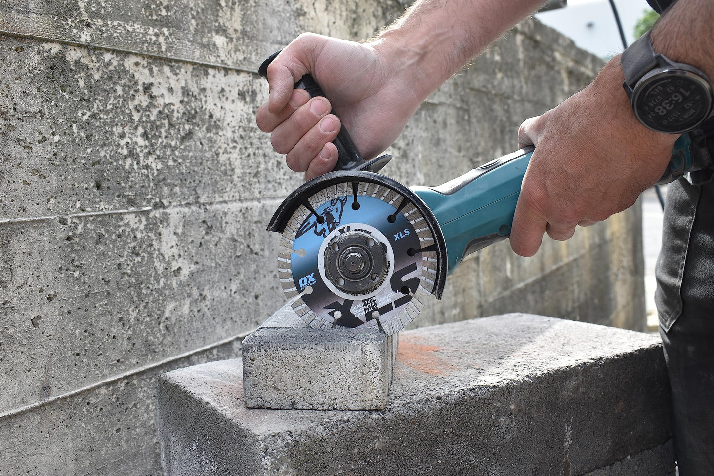 OX Tools Trade XL Super - Turbo Segmented Diamond Blade - Concrete & GP - 115/22.23mm, Blue