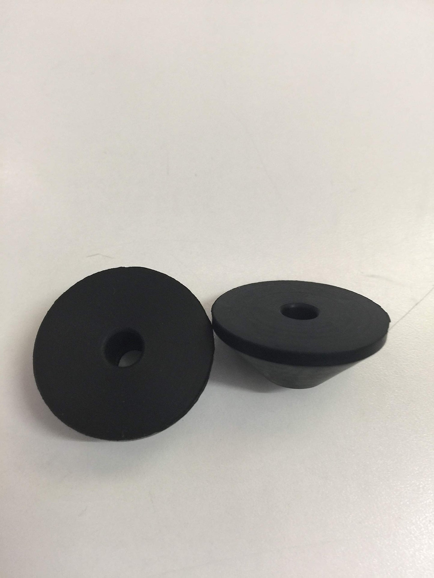 Handyfix Universal Rubber Washer to Secure Loose Toilet Seats (2 Washers)
