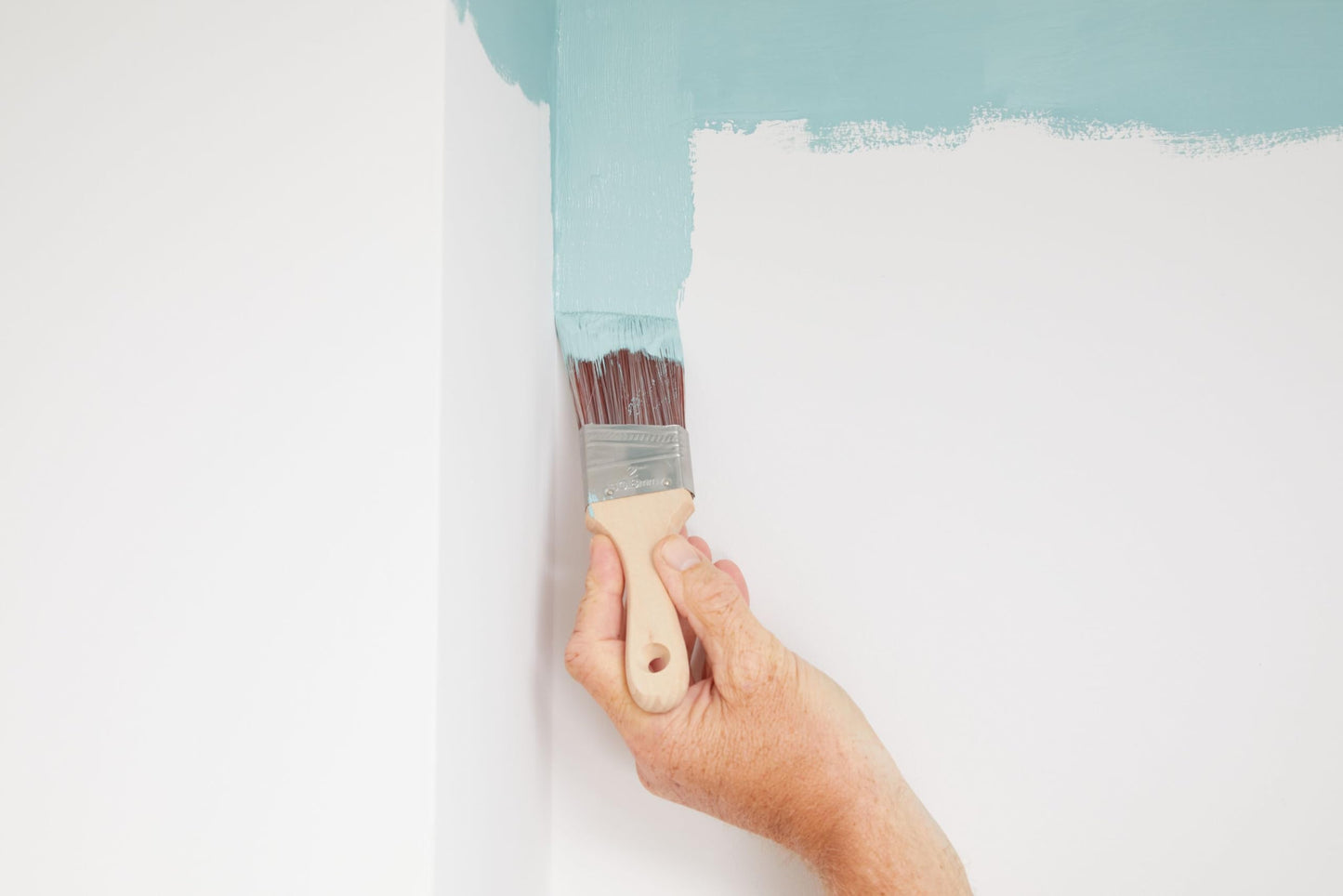 ProDec 2 inch Premier Trade Professional Synthetic Short Handle Cutting In Paint Brush for Sharp Edge Lines Painting with Emulsion, Gloss and Satin Paints on Walls, Ceilings, Wood and Metal, 2" 50mm