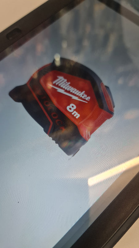 Milwaukee auto lock tape measure 8m