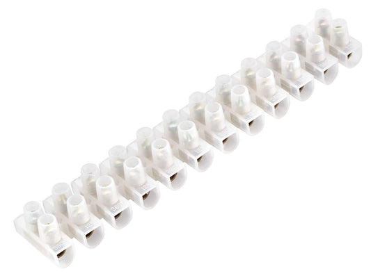15A 12W Conn Strip